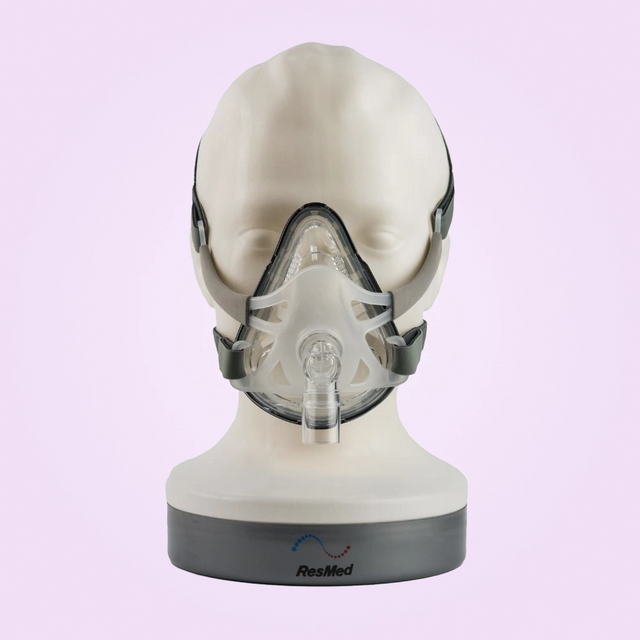 Front view of BMC FM1A Full Face CPAP Mask on a display head