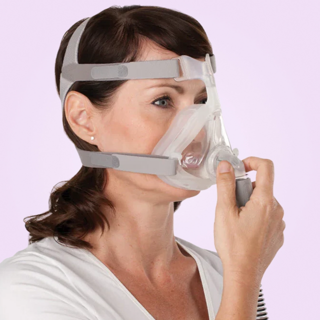 Máscara CPAP facial completa ResMed Quattro Air para mujer